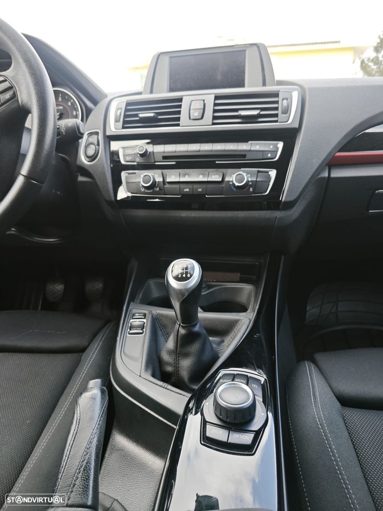 BMW 116 d EDynamics Line Sport - 9