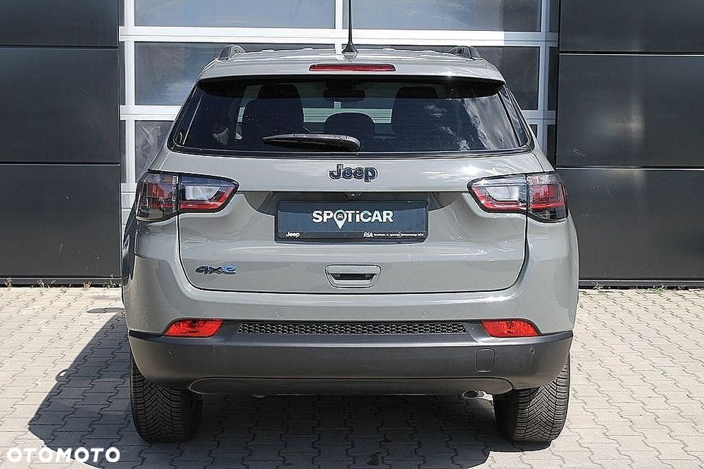 Jeep Compass 1.3 T4 PHEV 4xe Upland S&S - 13