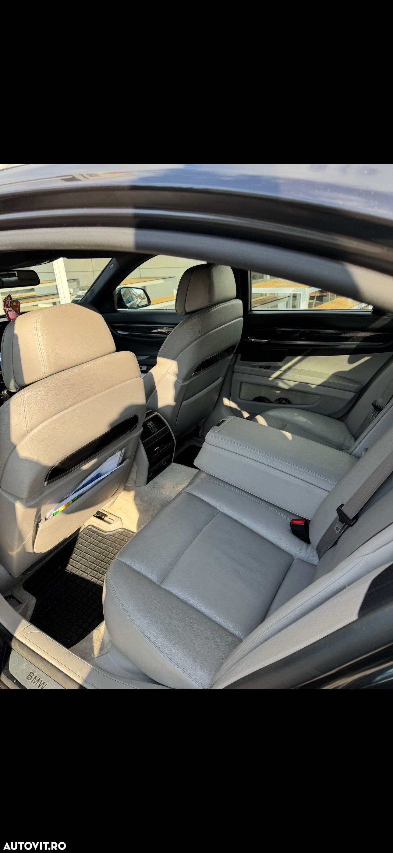 BMW Seria 7 730d - 13