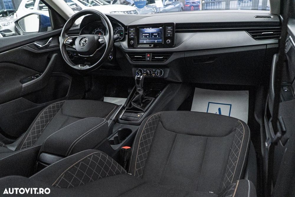 Skoda Kamiq 1.0 TSI DSG Ambition - 2