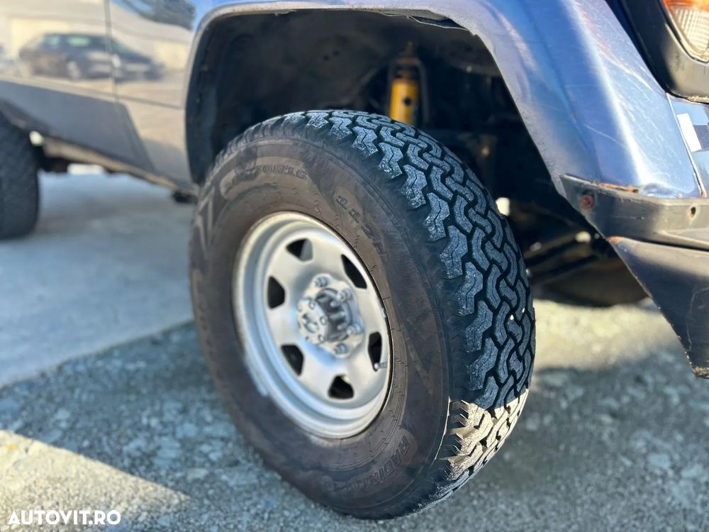 Toyota Land Cruiser - 9