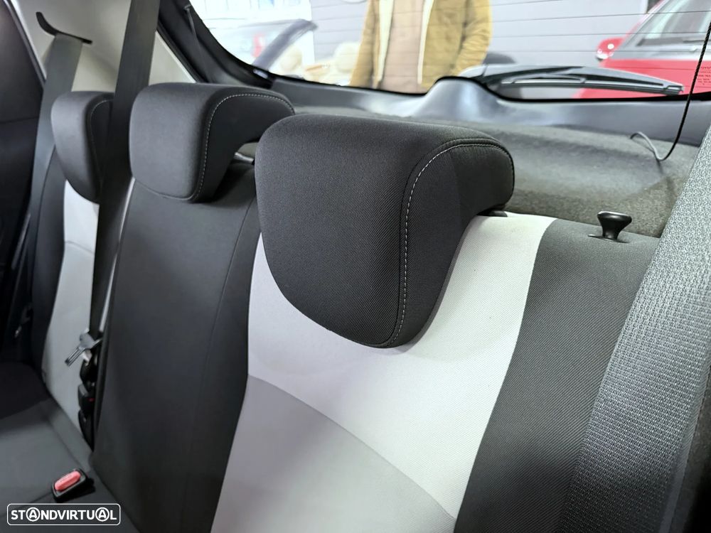 Toyota Yaris 1.0 VVT-i Comfort - 16