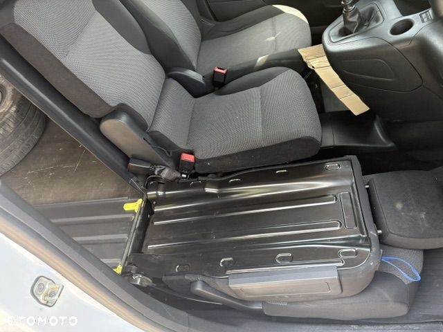 Toyota PROACE CITY - 18