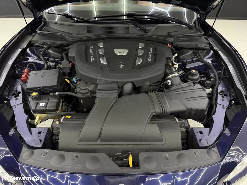 Maserati Ghibli 3.0 V6 GranLusso — fotografia 14