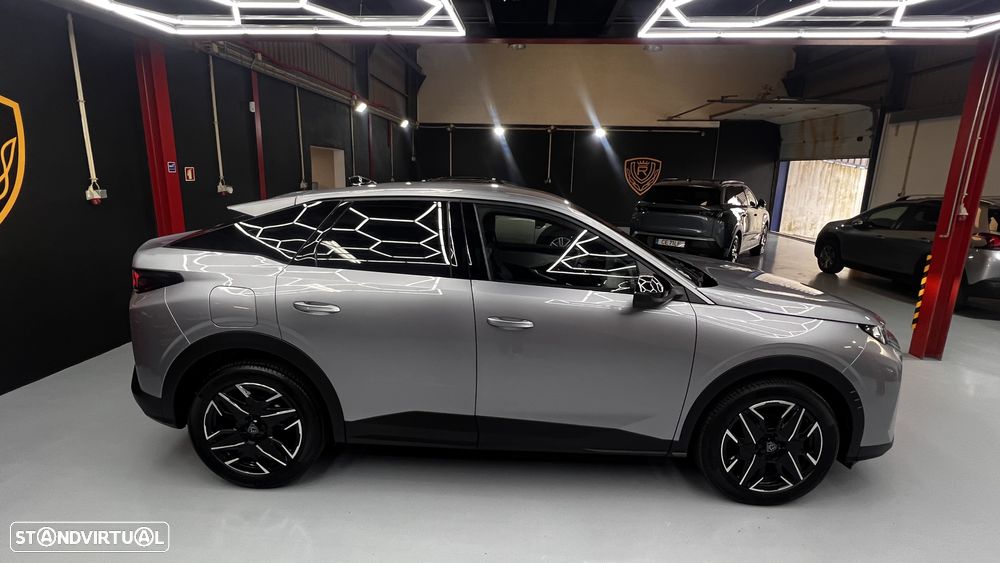 Peugeot 3008 Hybrid 145 e-DSC6 Allure - 27