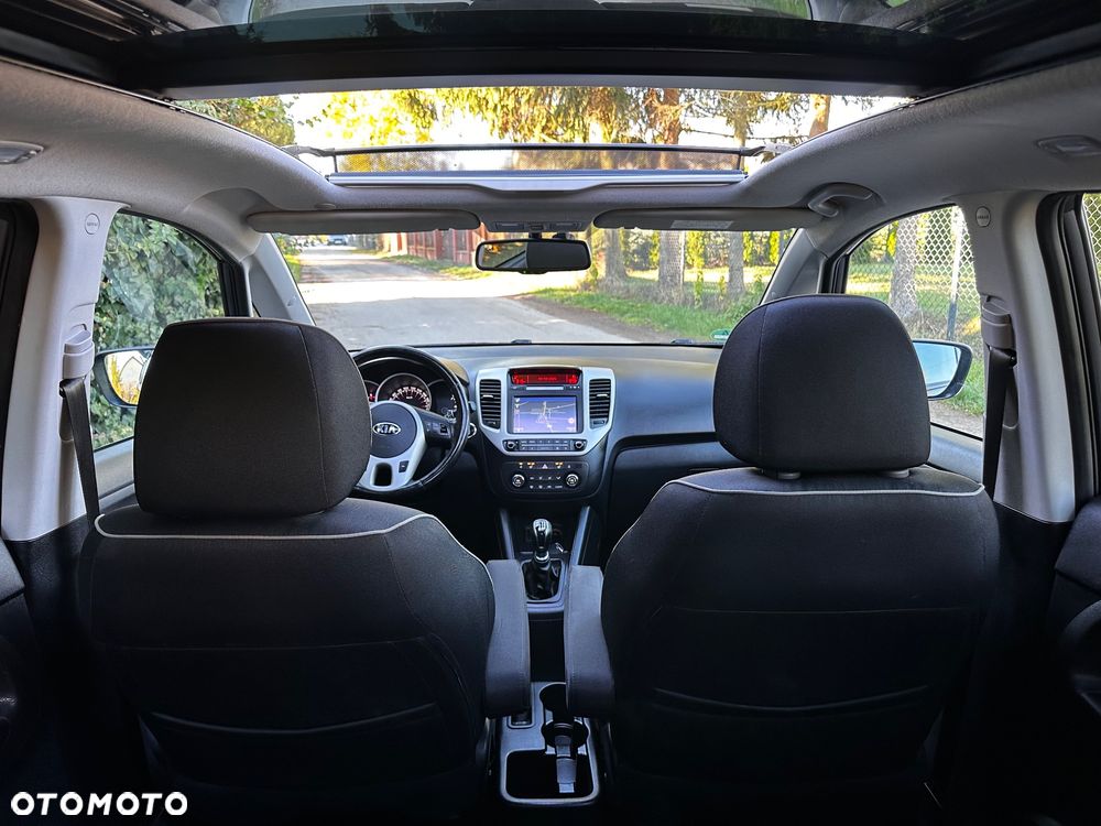 Kia Venga 1.6 CRDi 128 Business Line - 28