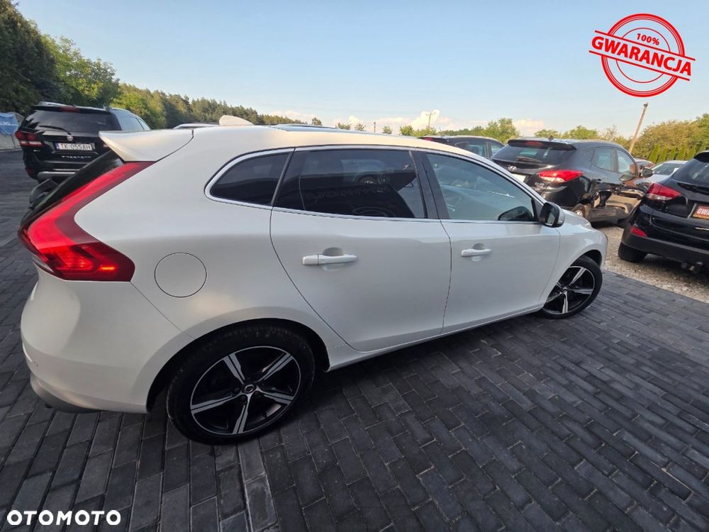 Volvo V40 - 14