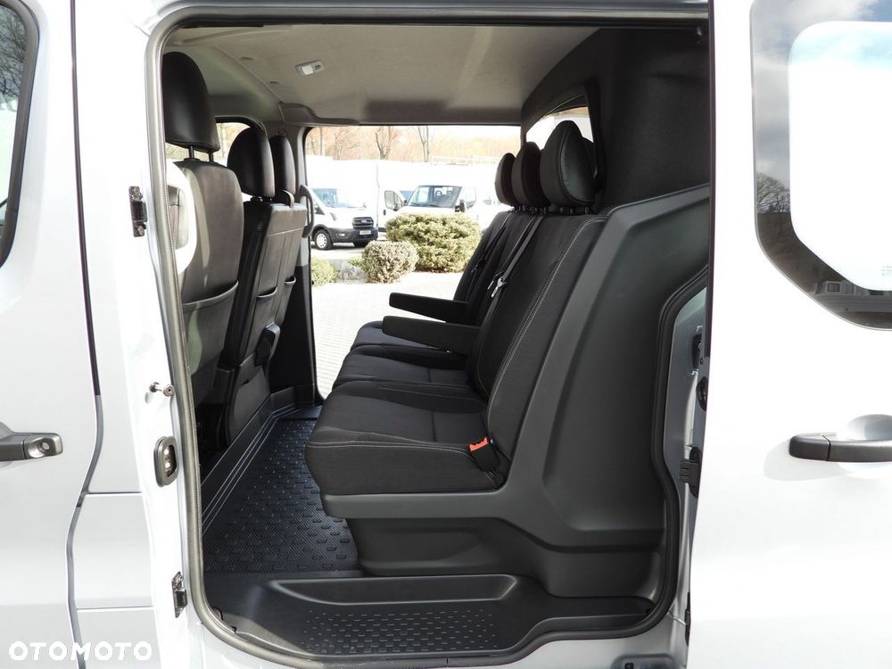 Renault TRAFIC FURGON BRYGADÓWKA 6 MIEJSC TEMPOMAT NAWIGACJA LEDY KLIMATYZACJA  130KM - 40