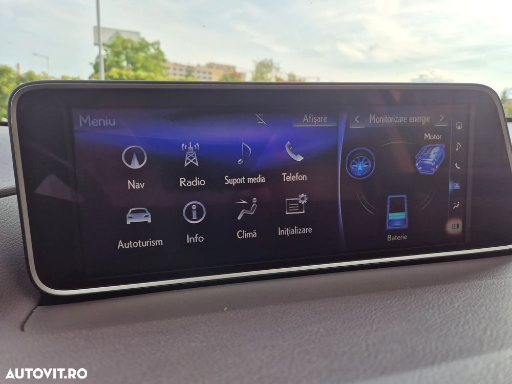 Lexus Seria RX 450h Aut. Luxury (trapa panoramica) - 29