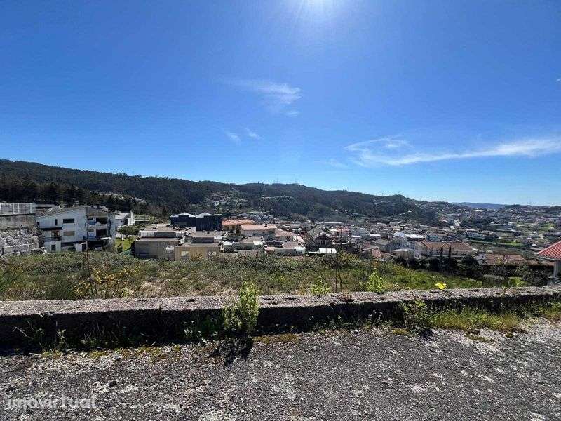 TERRENO EM REBORDOSA - Grande imagem: 2/5