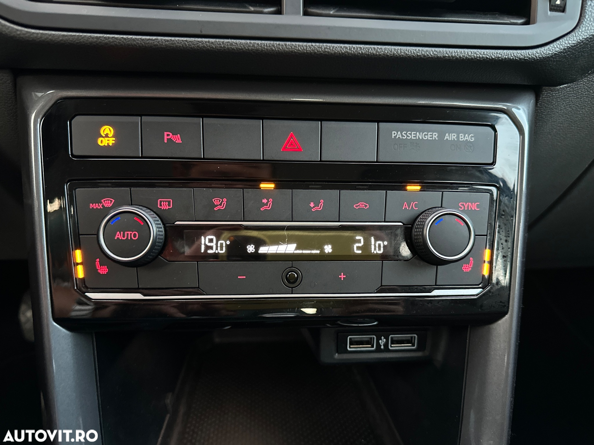 Volkswagen T-Cross 1.0 TSI OPF DSG Style - 9