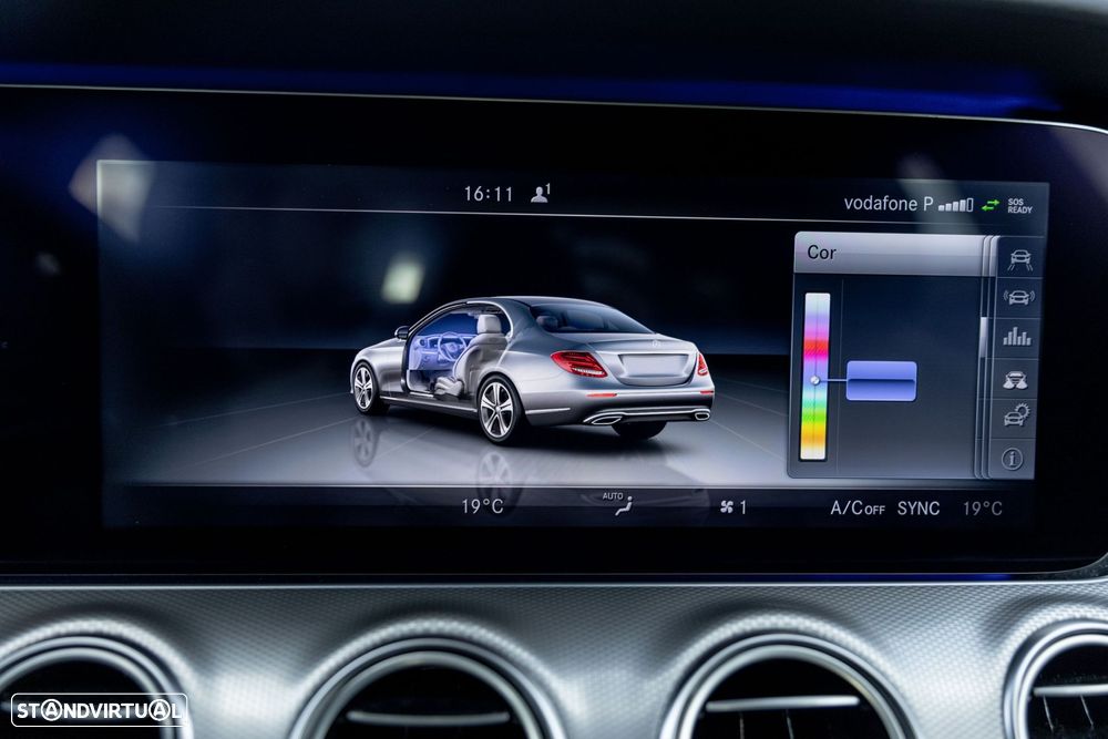 Mercedes-Benz E 220 d AMG - 39