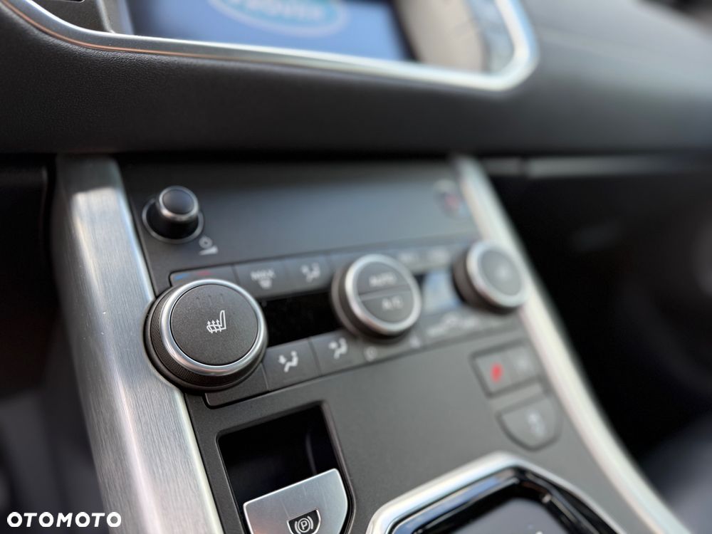 Land Rover Range Rover Evoque - 15