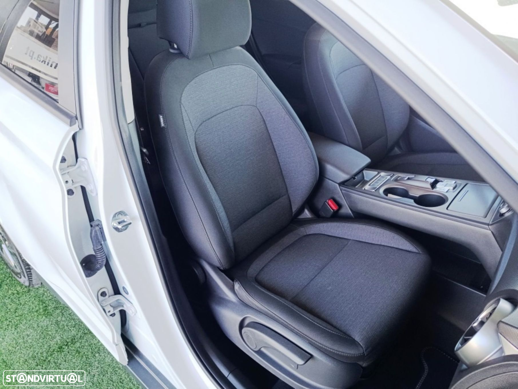 Hyundai Kauai EV 64 kWh Premium - 39