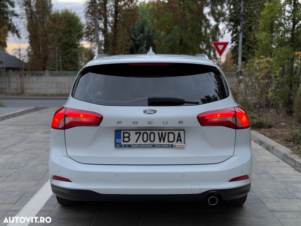 Ford Focus 1.5 EcoBlue Titanium - 6