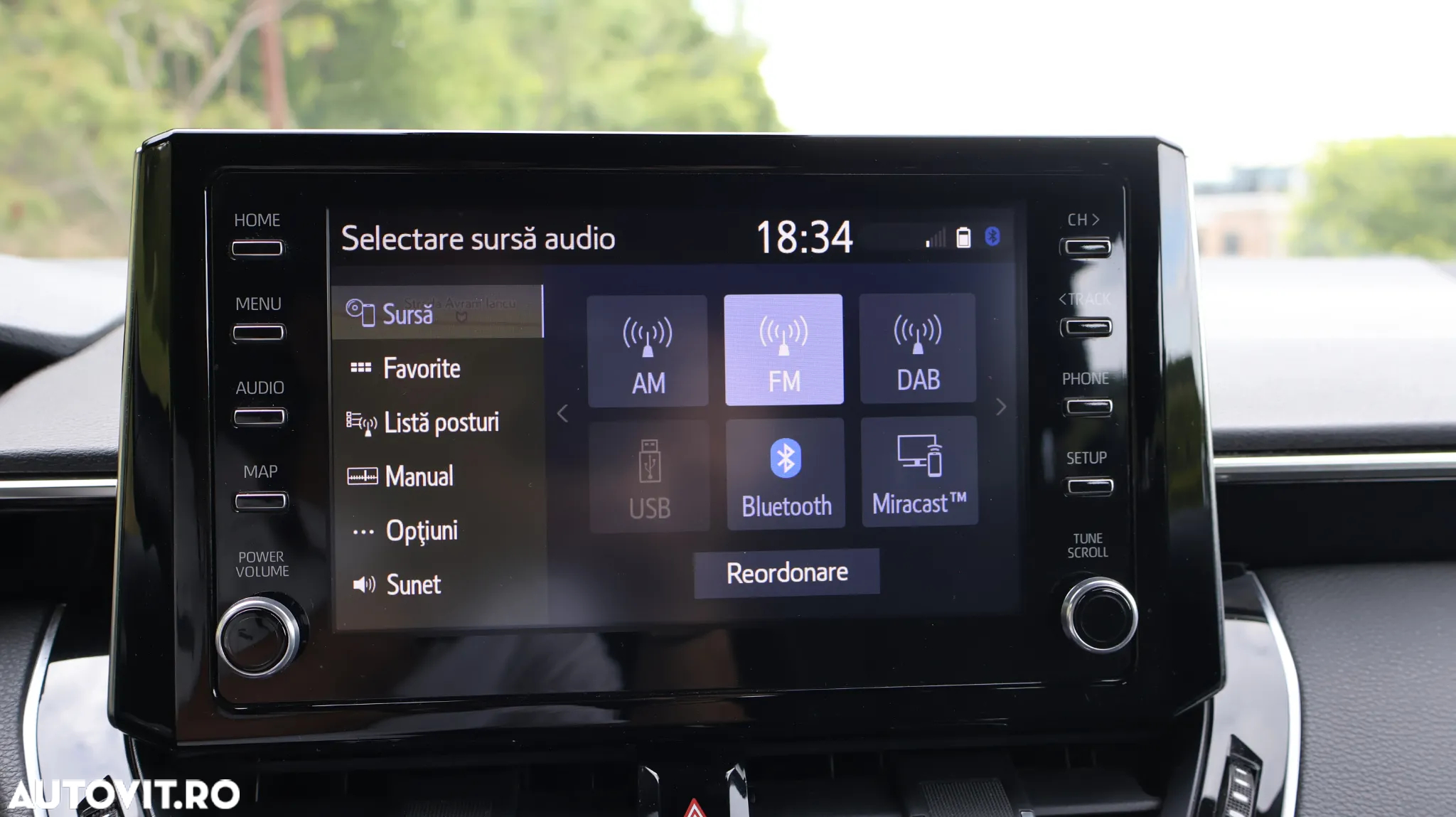 Toyota Corolla - 25