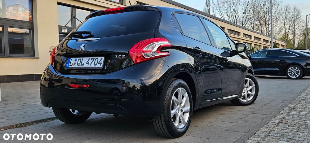 Peugeot 208 82 VTI Style - 22