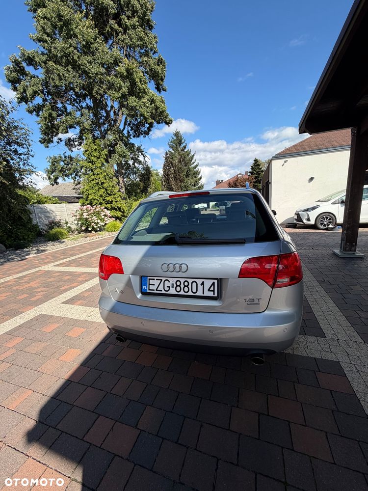 Audi A4 Avant 1.8T Quattro - 8