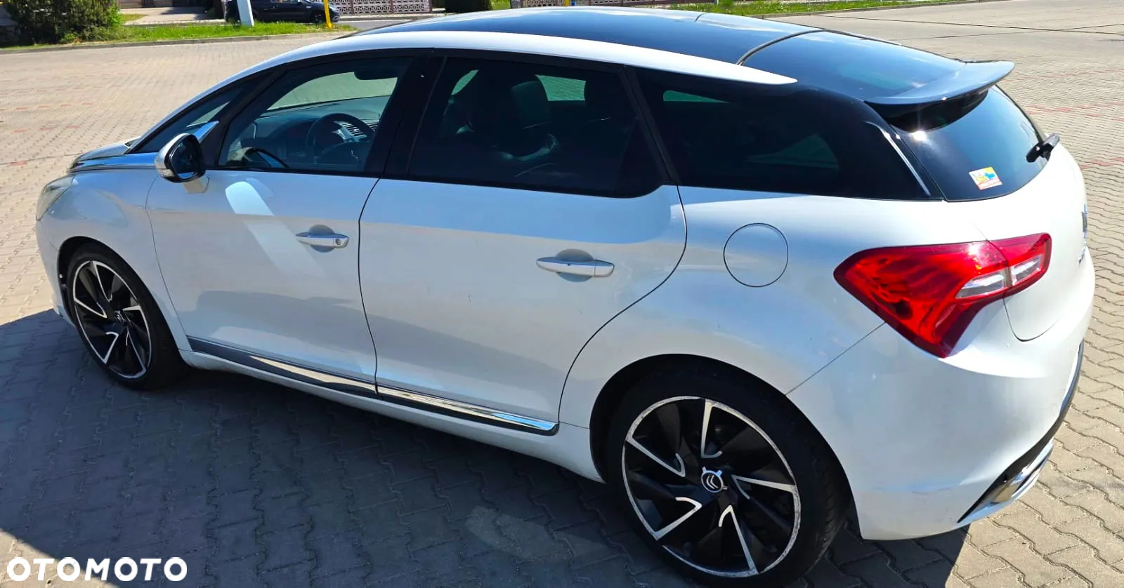 Citroën DS5 2.0 HDi SportChic - 2