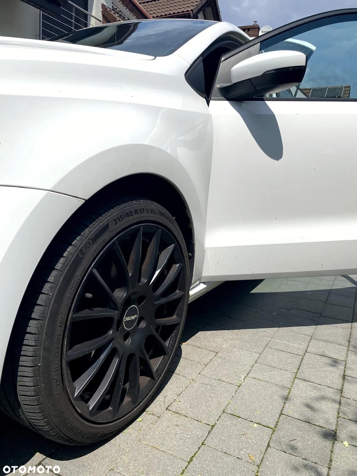 Volkswagen Polo - 8