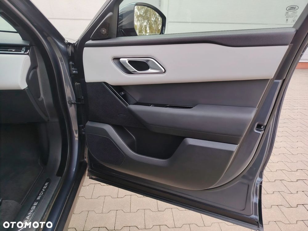 Land Rover Range Rover Velar 2.0 D200 mHEV R-Dynamic SE - 35