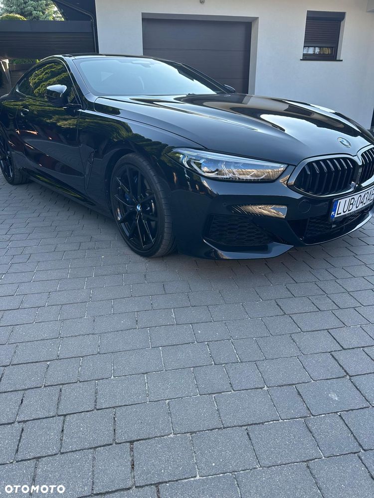 BMW Seria 8 - 16