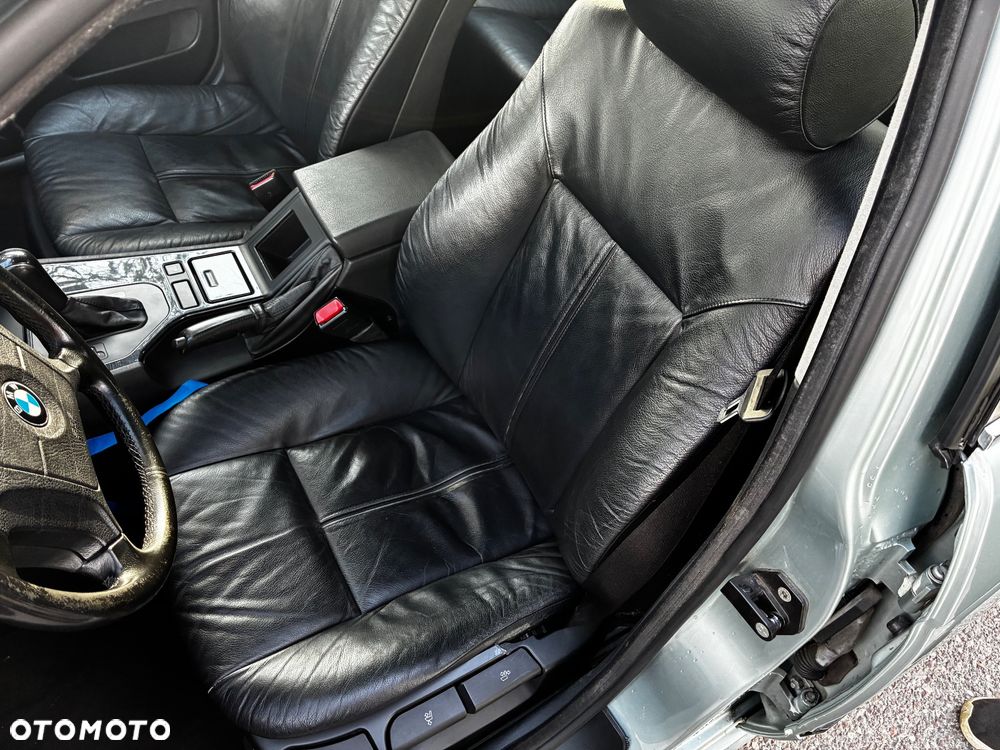 BMW Seria 5 - 15