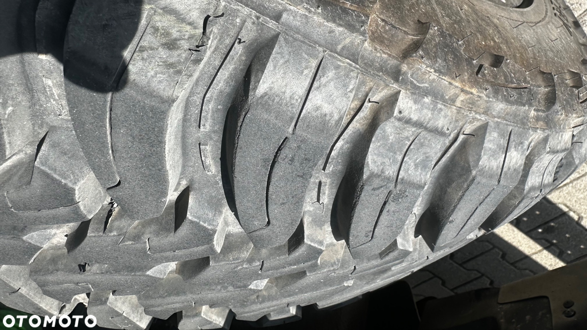 Hummer H2 6.0 V8 - 6