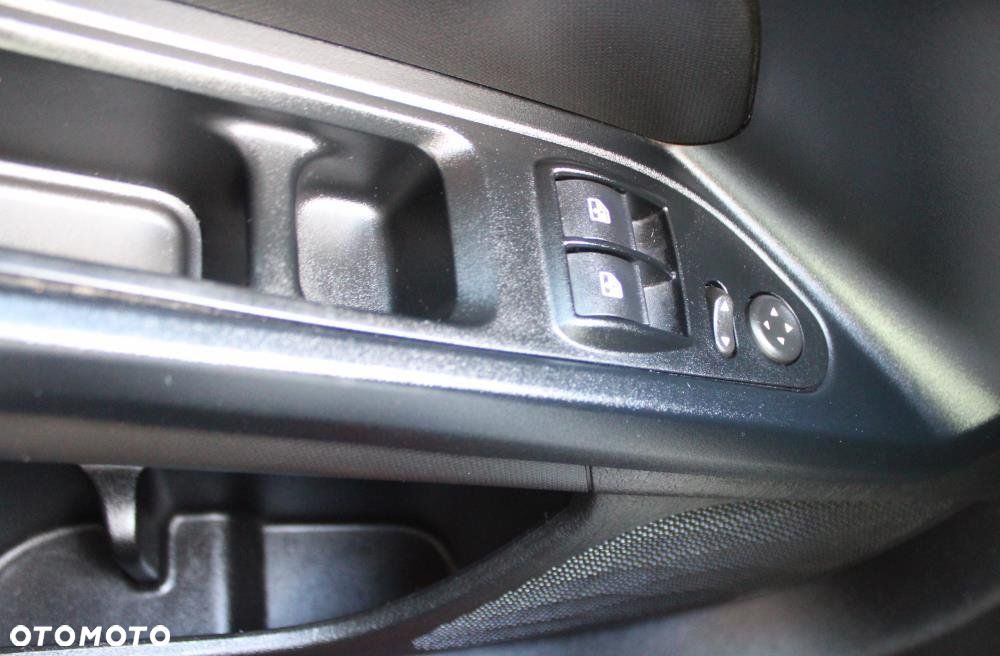 Fiat Tipo - 12