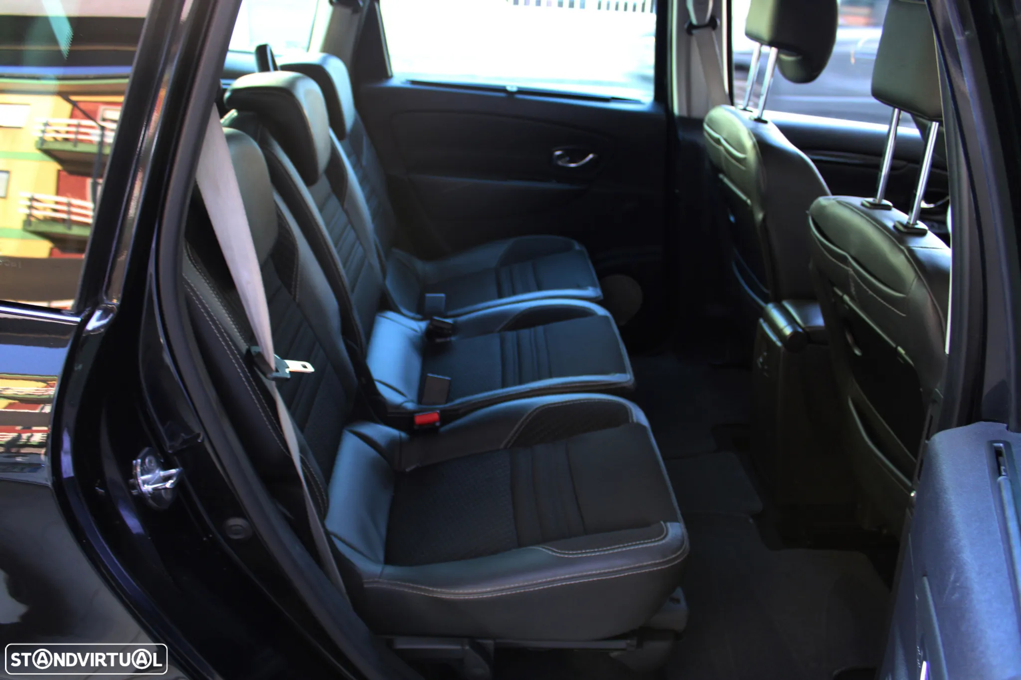 Renault Grand Scénic 1.6 dCi Bose Edition SS - 28