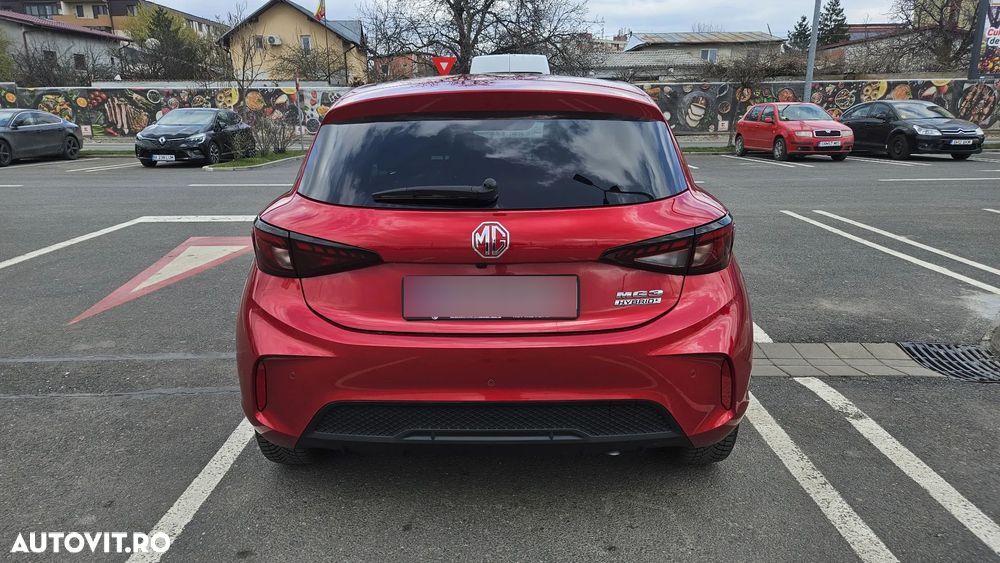 MG MG3 1.5 T GDI HEV Exclusive - 8