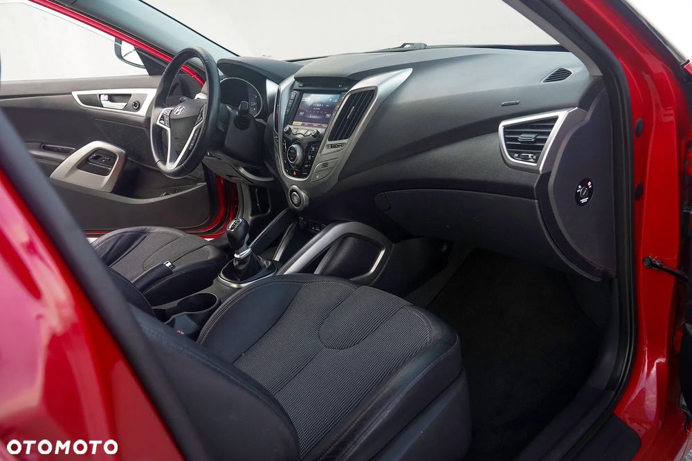 Hyundai Veloster 1.6 GDI Premium - 7