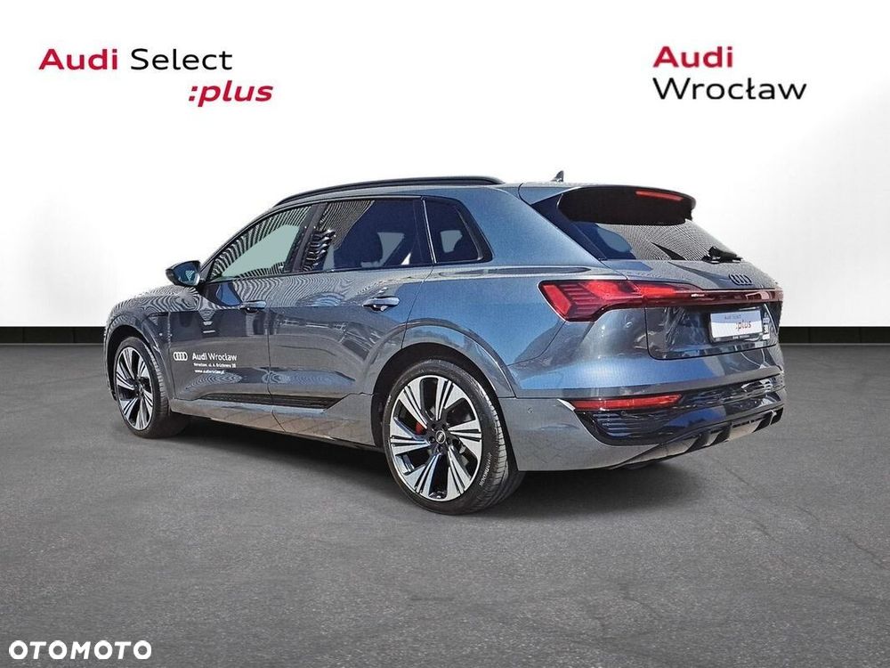 Audi Q8 - 5