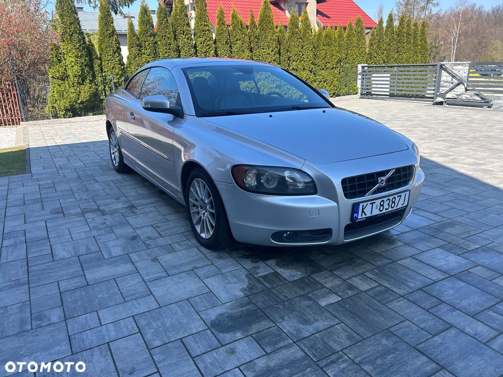 Volvo C70 2.0D Kinetic - 1
