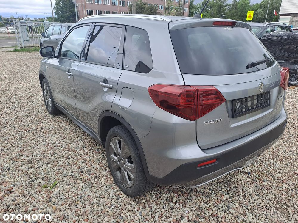 Suzuki Vitara - 3