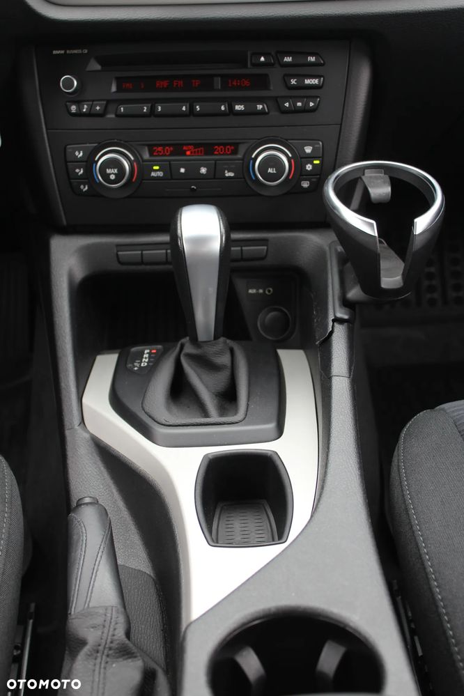 BMW X1 sDrive18i - 31