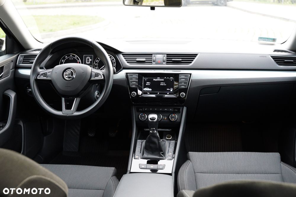 Skoda Superb 1.8 TSI Ambition - 15