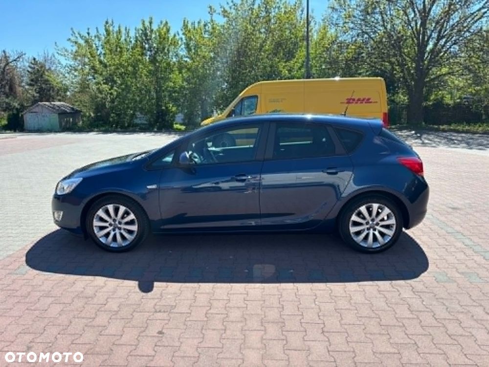 Opel Astra 1.4 T Cosmo - 2