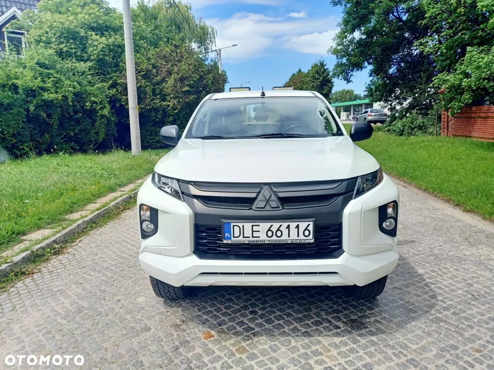Mitsubishi L200 Pick Up 4x4 S&S Autm Double Cab Plus - 19