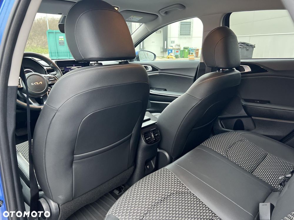 Kia XCeed 1.5 T-GDI Business Line DCT - 15