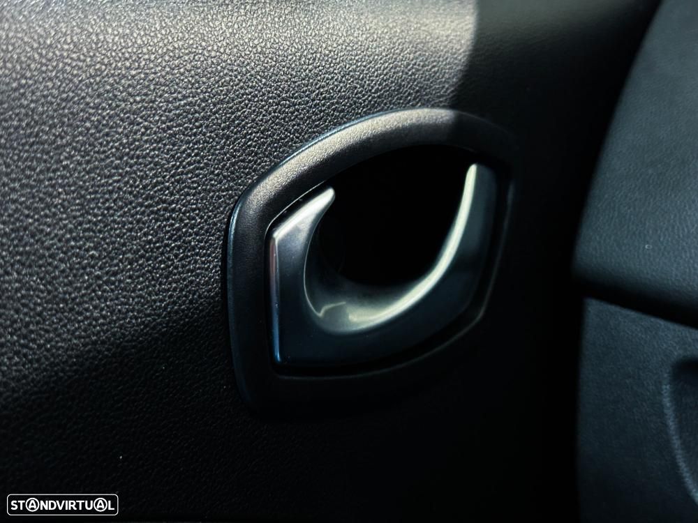Renault Zoe (c/ Bateria) Zen 50 - 43
