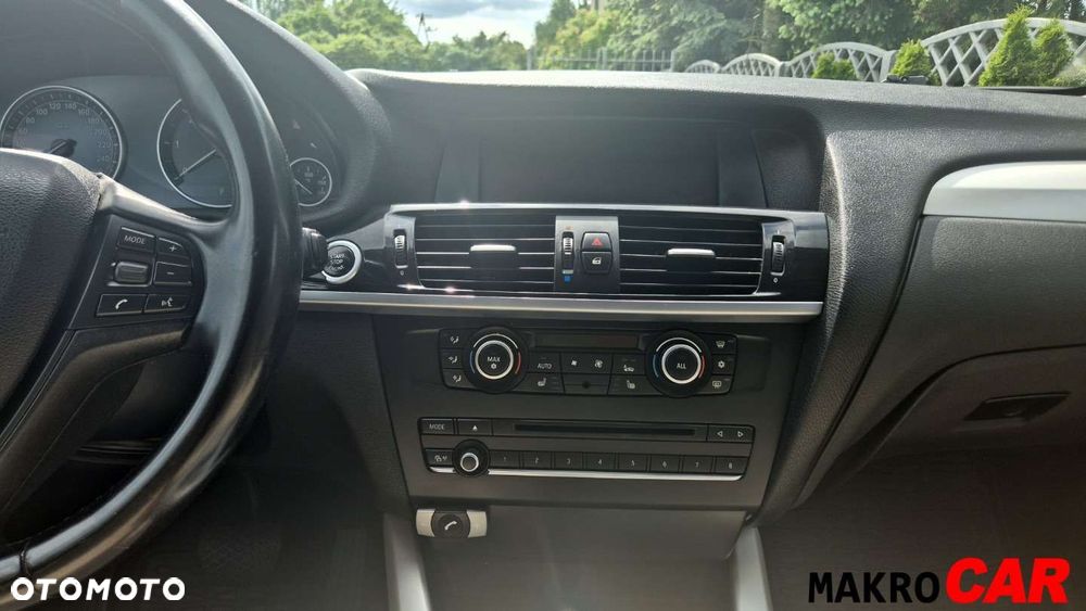 BMW X3 xDrive20d - 14