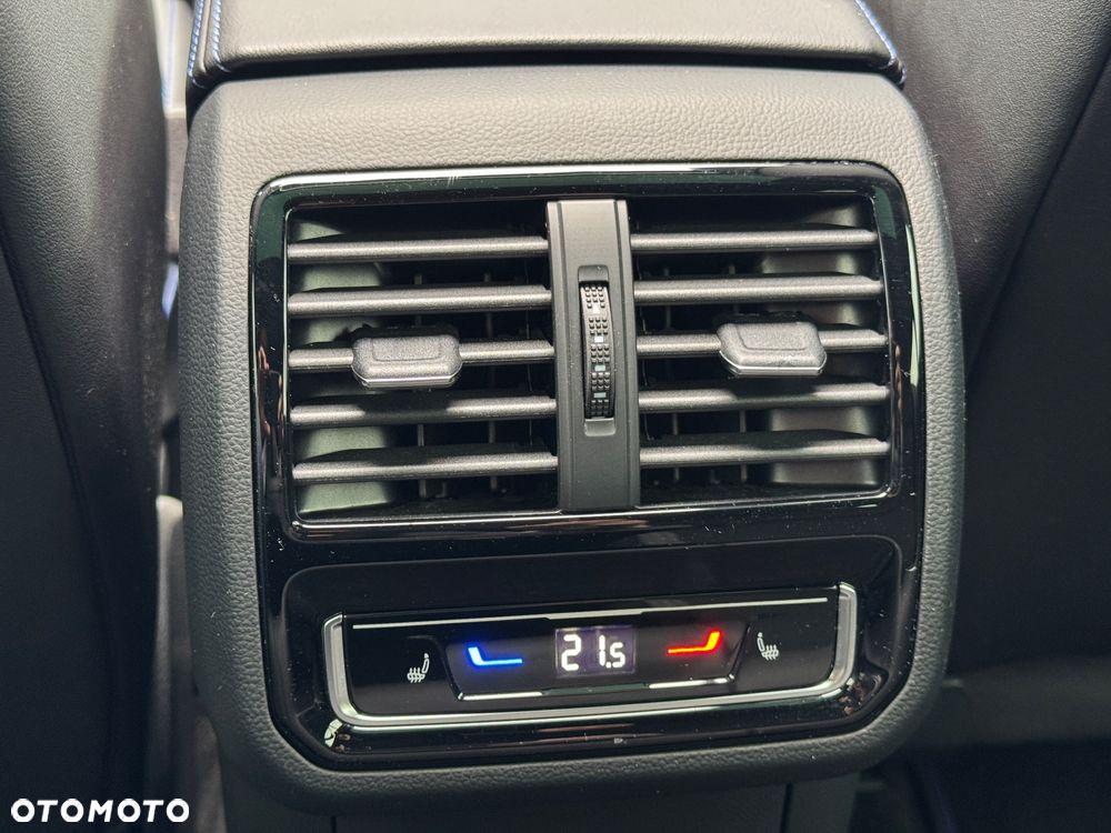 Volkswagen Arteon 2.0 TSI OPF 4Motion DSG R - 18