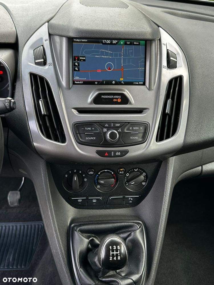 Ford Tourneo Connect Grand - 16