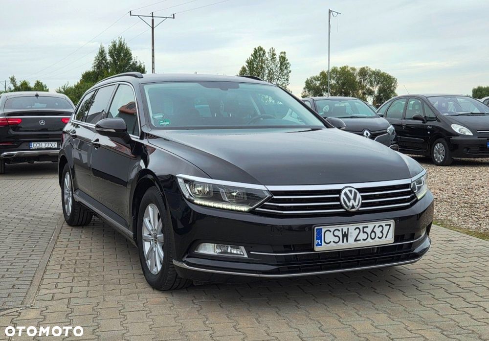 Volkswagen Passat - 2