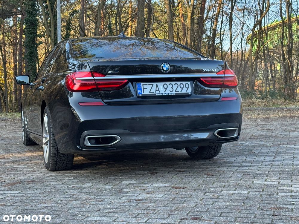 BMW Seria 7 740d xDrive - 9