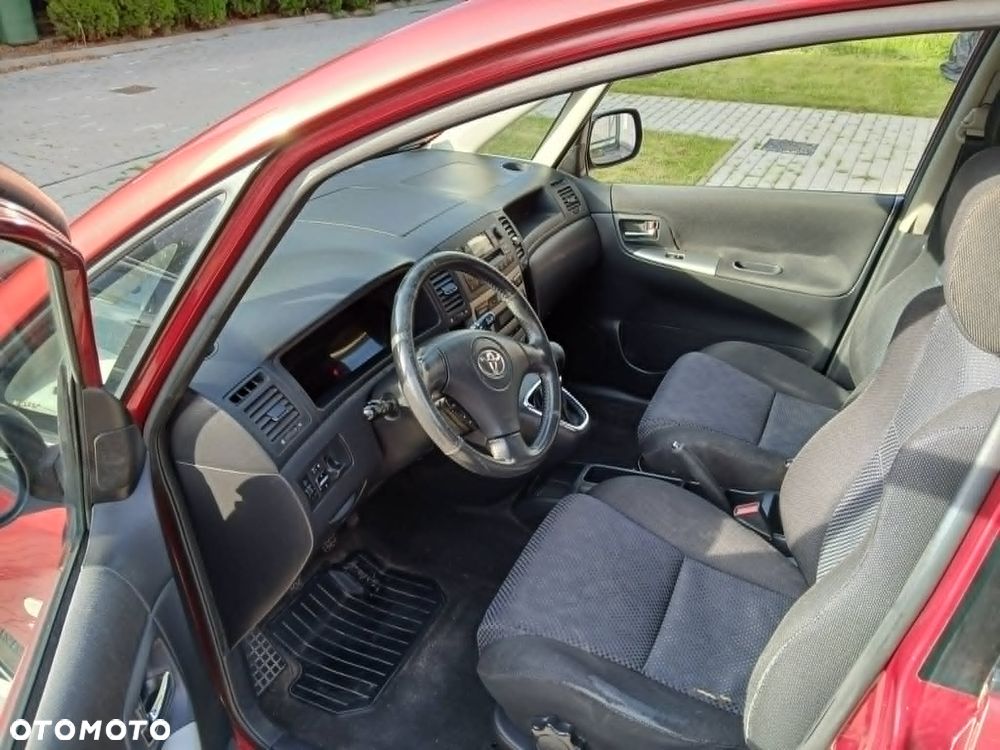Toyota Corolla Verso 1.6 Terra - 6