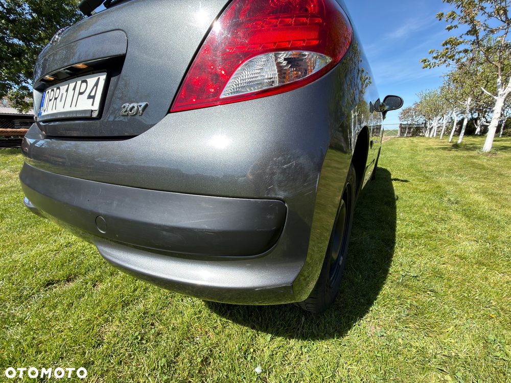 Peugeot 207 - 10