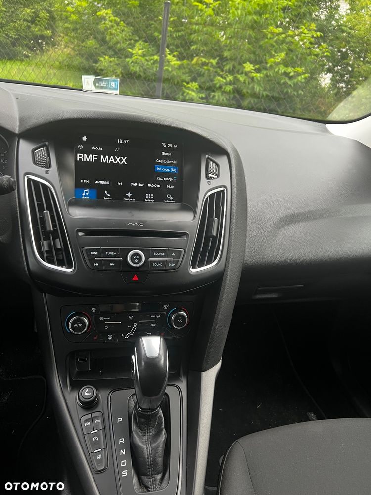 Ford Focus 1.0 EcoBoost Active - 3