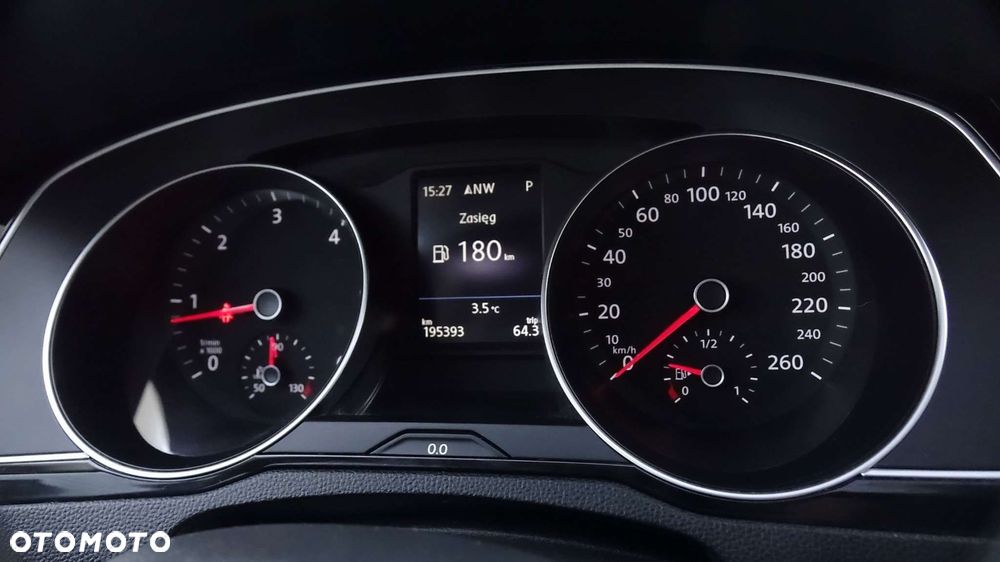 Volkswagen Passat Alltrack - 36